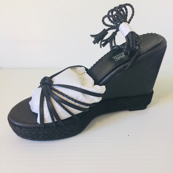 Hollywood Heels, Platform Wedge,  Size 7, black, 4.5 inch heel - new - Picture 6 of 7